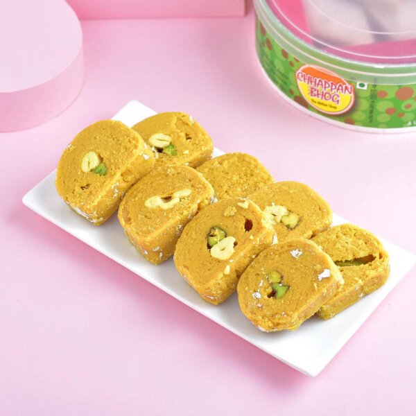 Bhaiya Bhabhi Rakhi with Chappanbhog Batisa slice